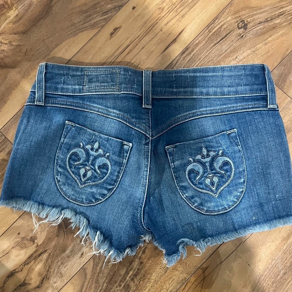 Vintage Y2K Low Waisted Jean Shorts